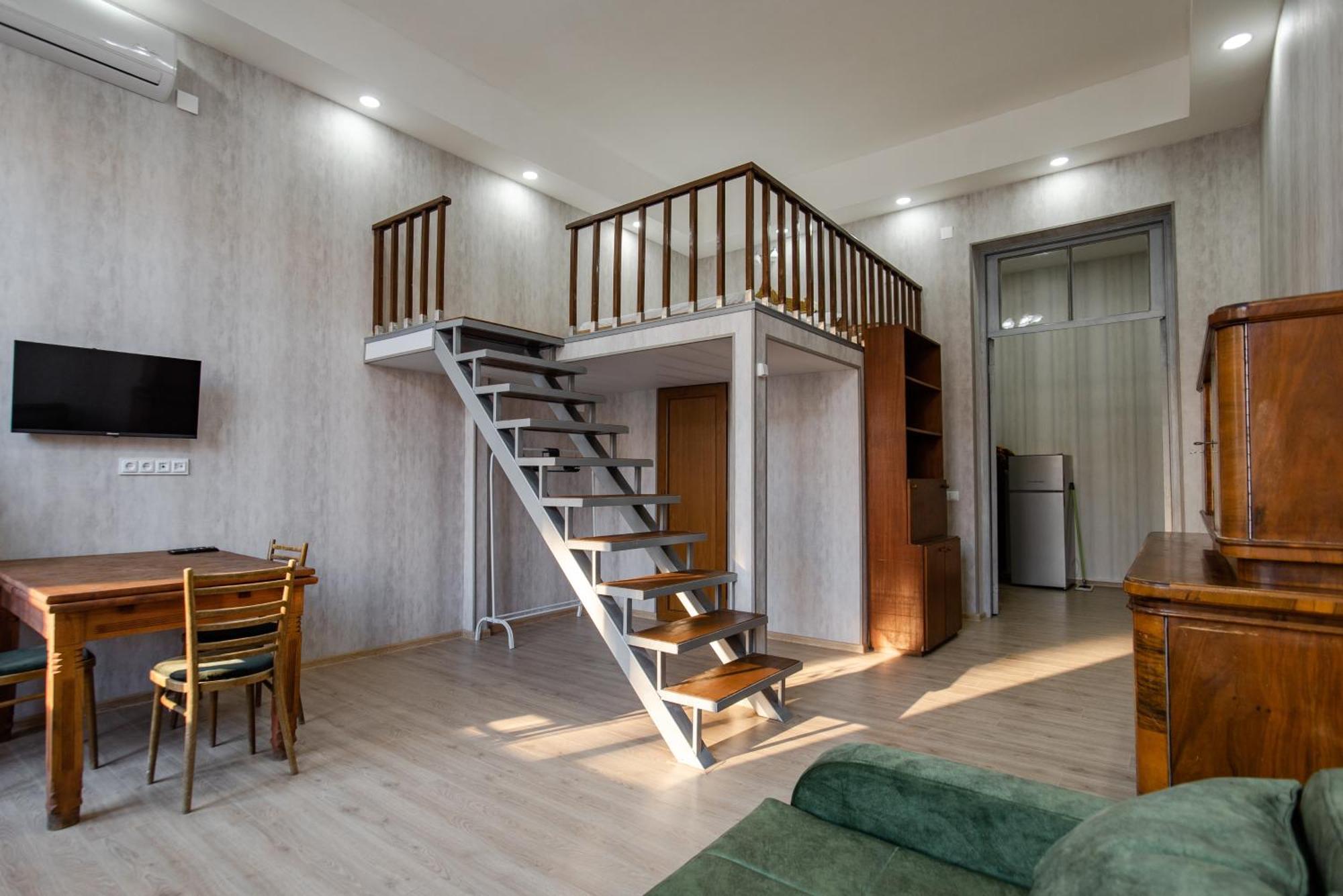 Mardzhanov Apartments, Block 108 Тбилиси Номер фото